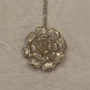 3/$15 Flower Pendant Necklace